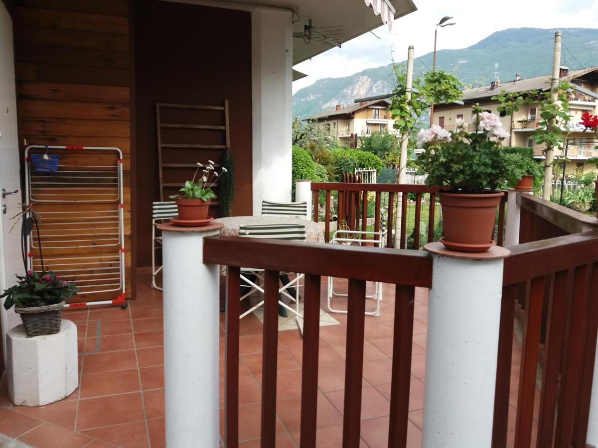 Grazioso Appartamento Tra Cultura, Lago E Montagna Pomarolo Eksteriør billede